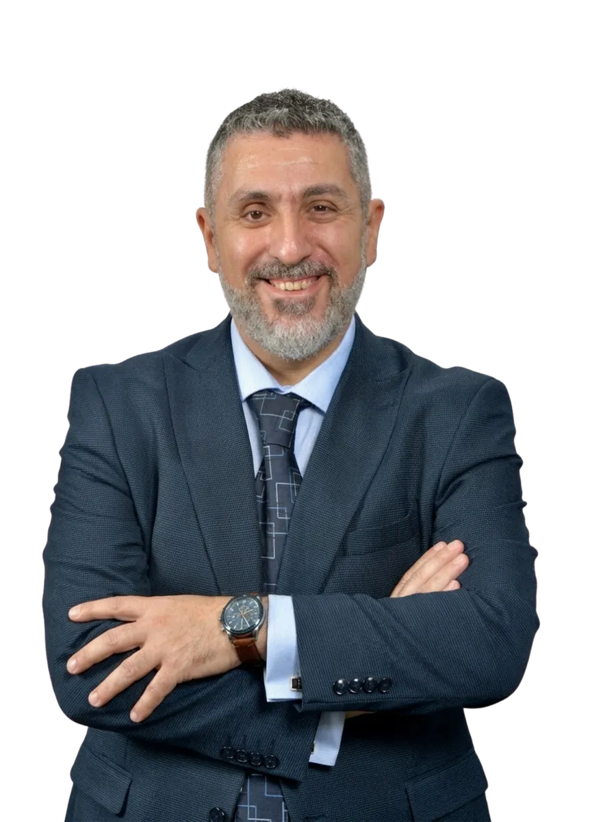 Portrait of Romeo El Chaer in a suit